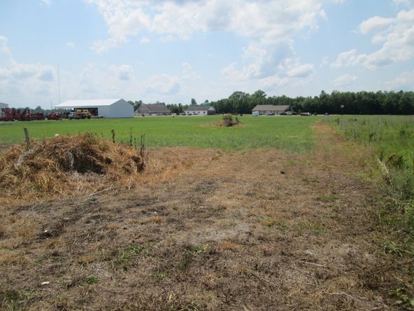 145 Hwy 145 S, Harrisburg, IL 62946